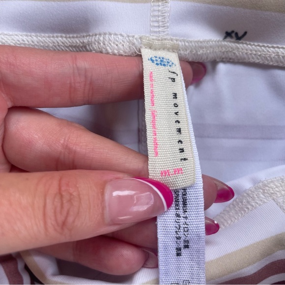 Free People High-Rise 7/8 Length Striped Gidget Legging - Picture 10 of 11